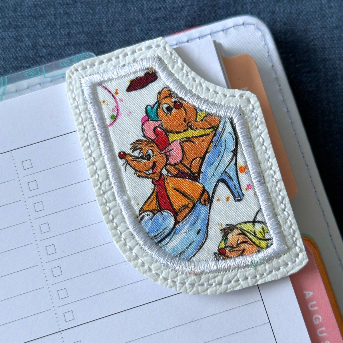 Handmade Corner Page Maker - Cinderella